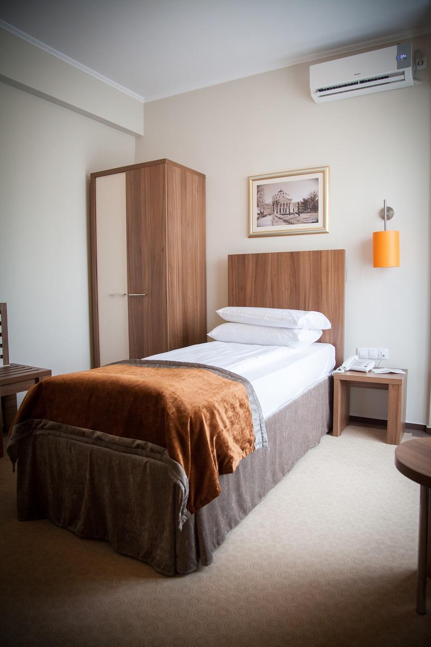 Ambasador Hotel